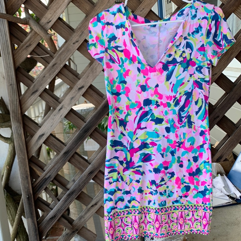 Lily Pulitzer Dress. Perfect for summer.